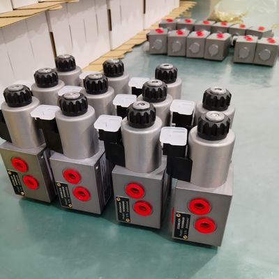 6 weg 2 positie hydraulische magnetoventil met zes oliepoort en DT04-2P connector ventiel manifolds